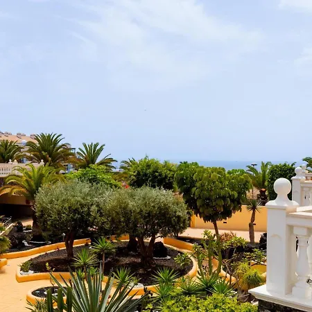 9 Parque Tropical Cristianos Los Cristianos