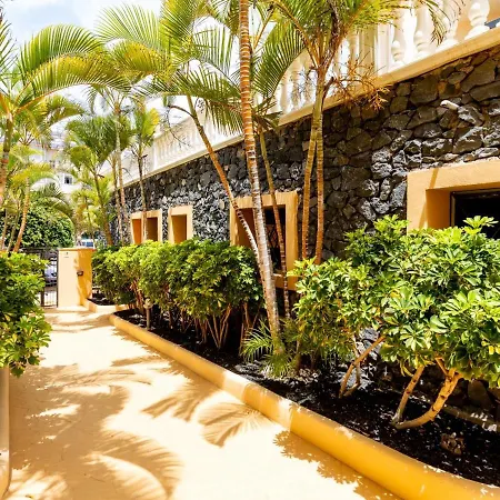 9 Parque Tropical Cristianos *