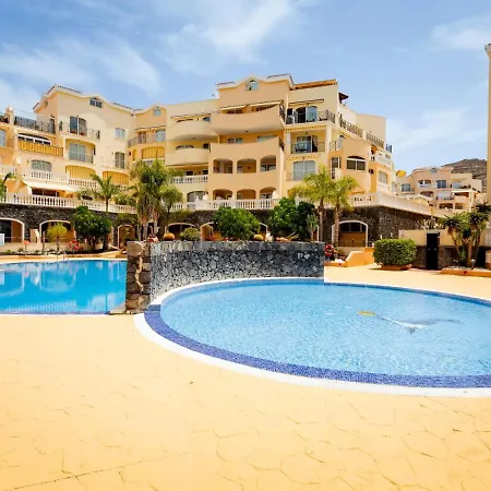 9 Parque Tropical Cristianos *